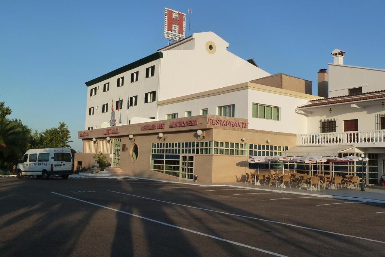 Hotel Brasa 엘바스 외부 사진